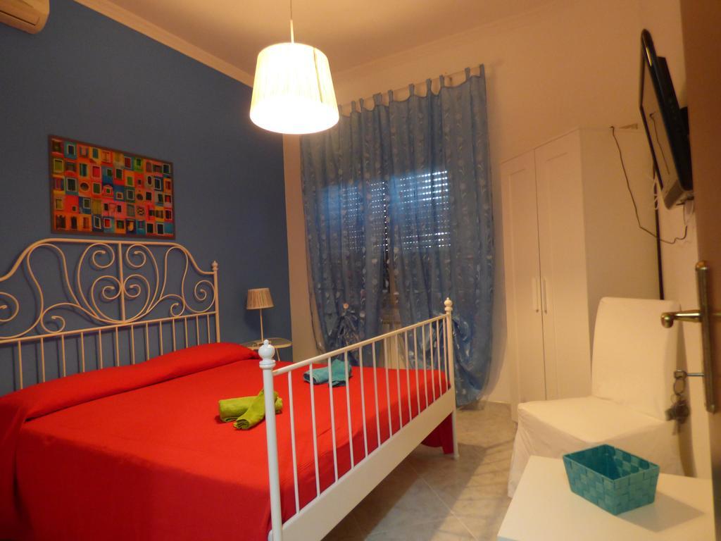 La Darsena Di Fiumicino Bed and Breakfast Værelse billede