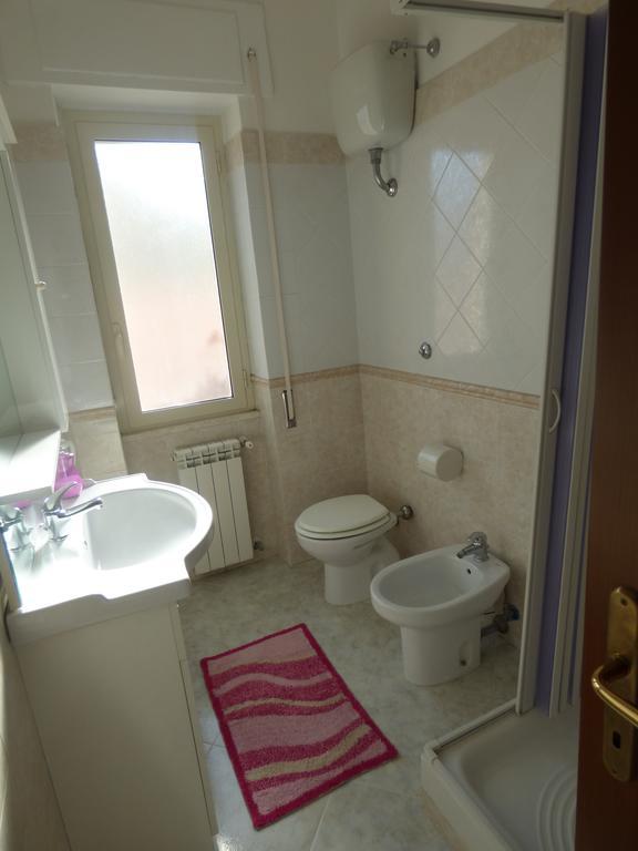 La Darsena Di Fiumicino Bed and Breakfast Værelse billede