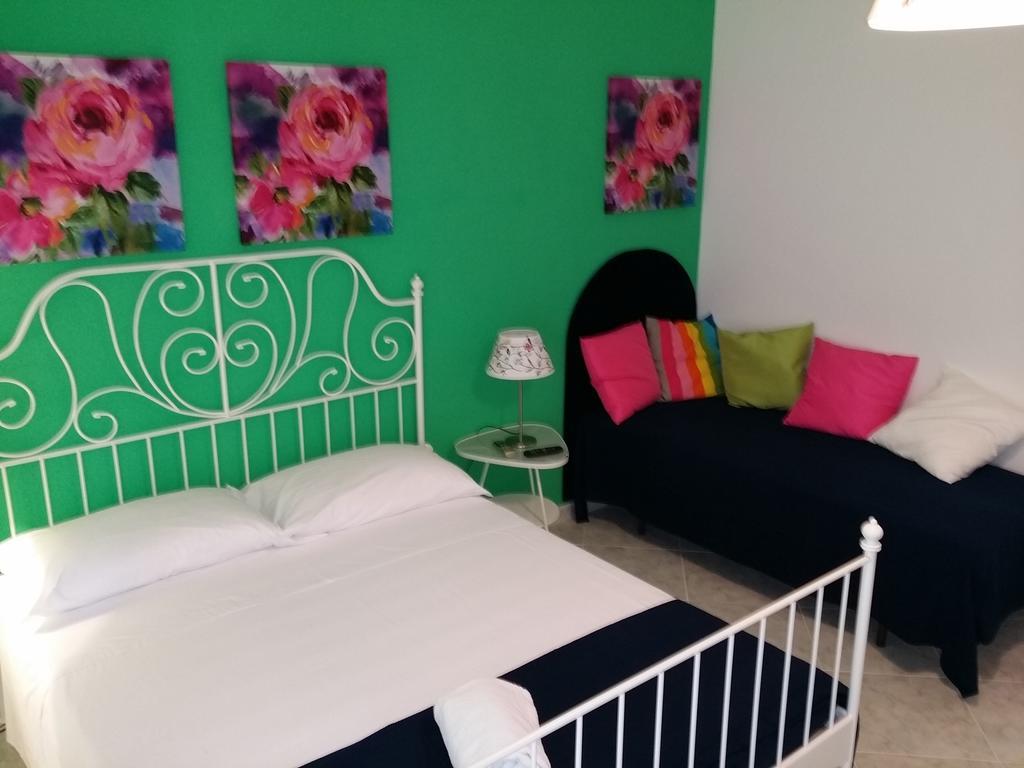La Darsena Di Fiumicino Bed and Breakfast Værelse billede