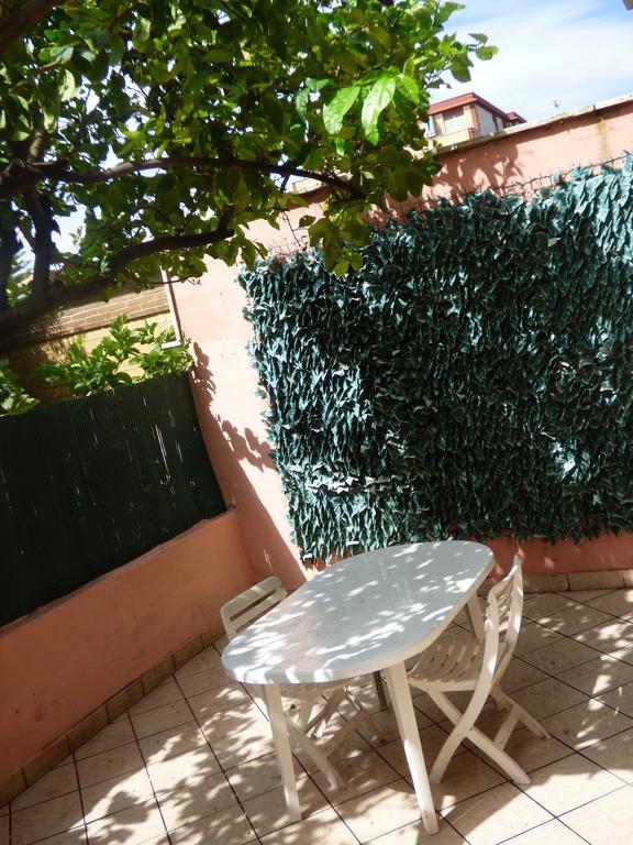 La Darsena Di Fiumicino Bed and Breakfast Værelse billede